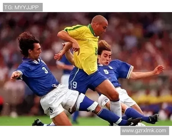 足球历史五大球星排名揭秘 谁才是足坛最伟大传奇