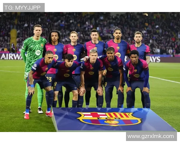 足球巨星邂逅瞬间：梅西C罗同场竞技，足球历史再添辉煌篇章